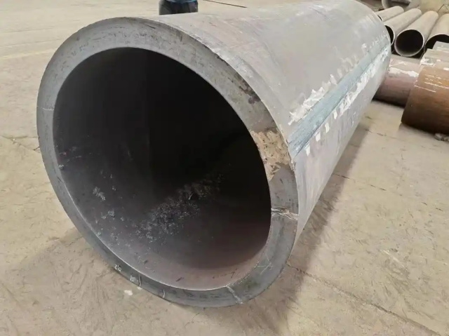 金塔30CrMo大口径无缝钢管